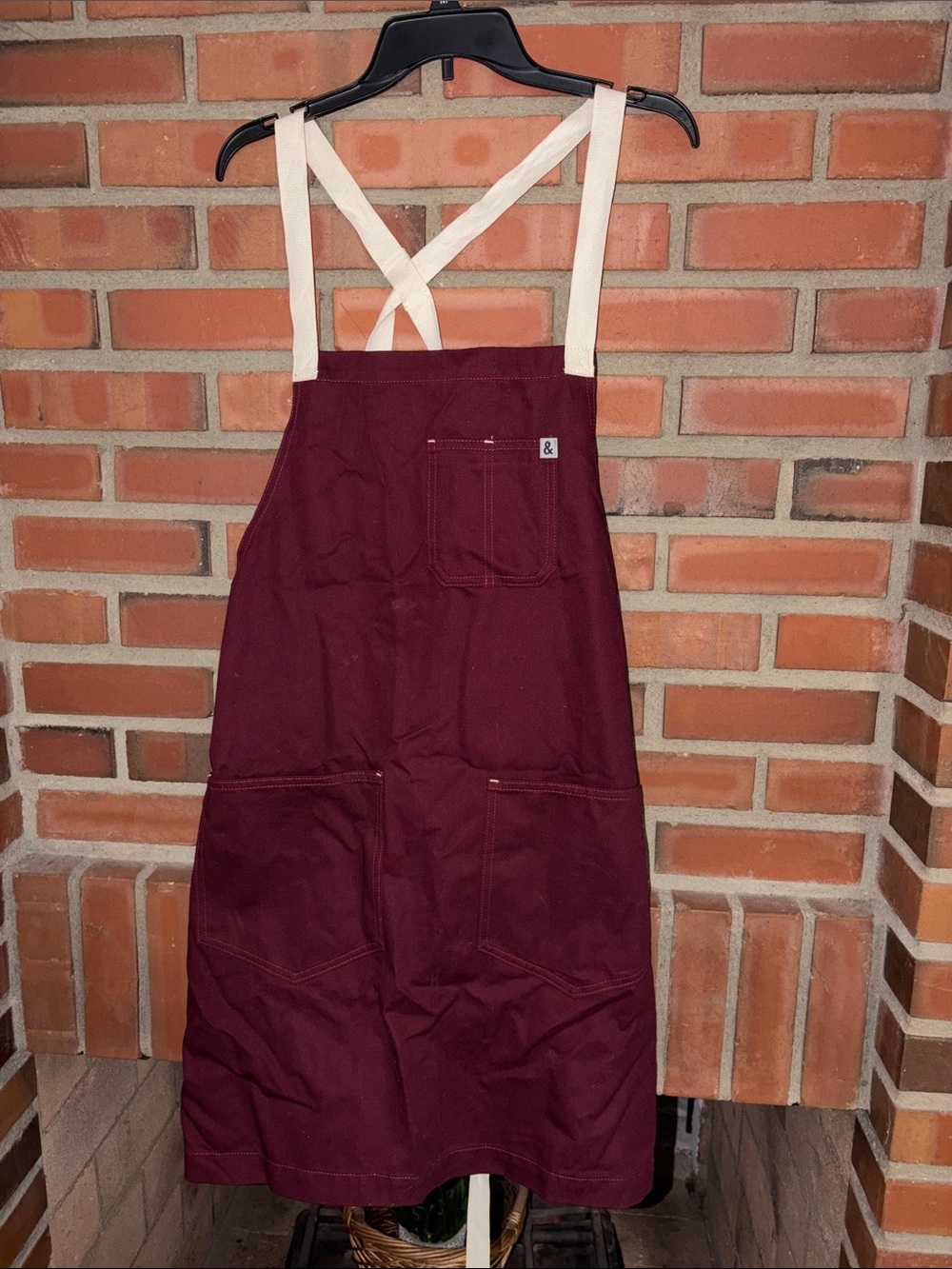 Hedley & Bennett adult apron Bordeaux unisex rare $95 retail